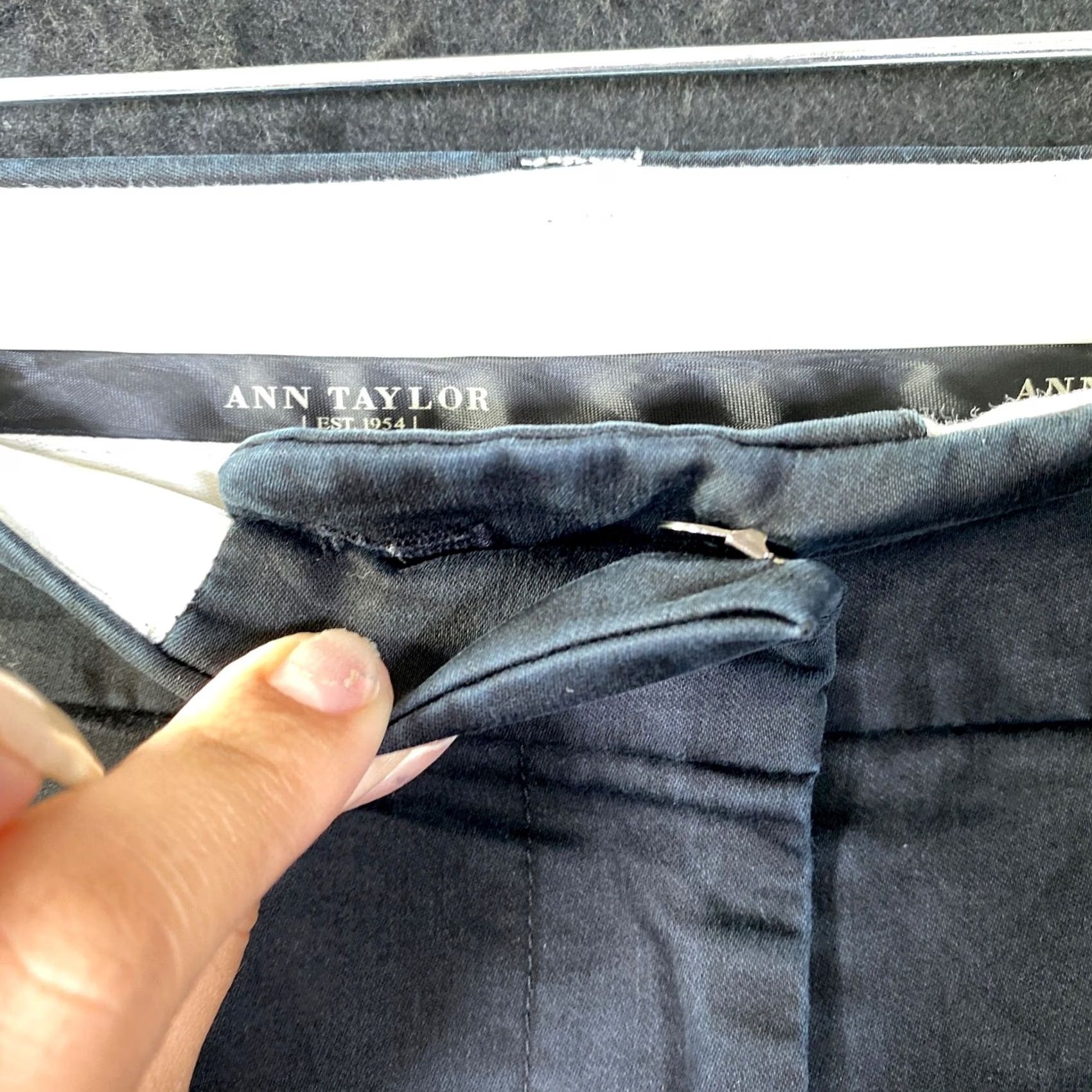Ann Taylor Ann Taylor Womens Pants Black Mid Rise Wide Leg Stretch 12 Wide-Leg Dress Pants Mens? Size 25" / US 0 / IT 36 - 4 Thumbnail
