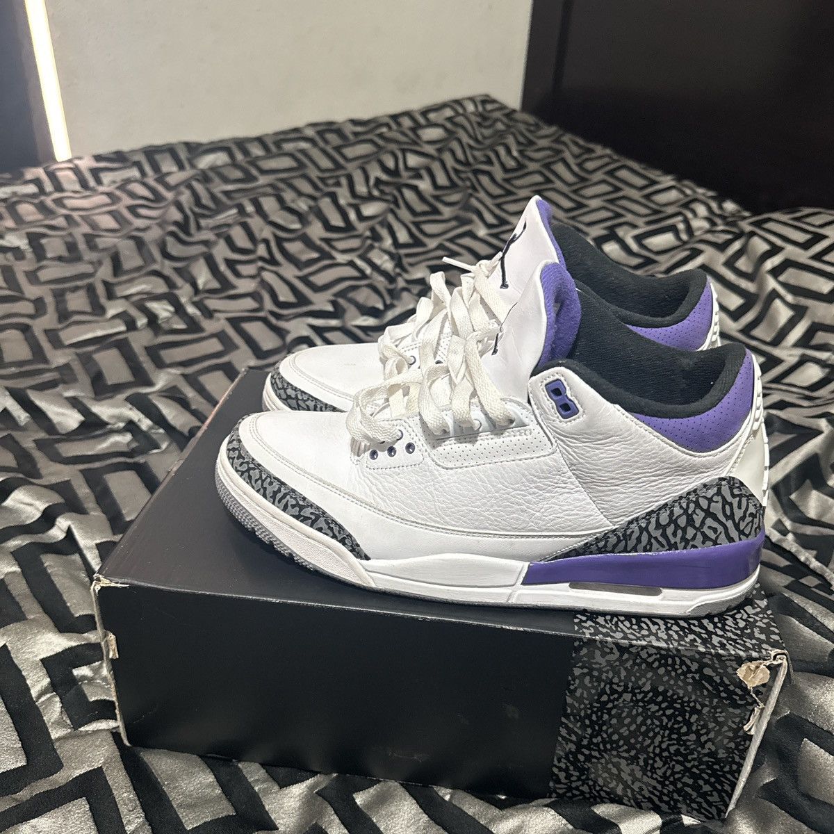 Jordan Brand Jordan 3 “dark iris” Size US 11.5 / EU 44-45 - 4 Thumbnail