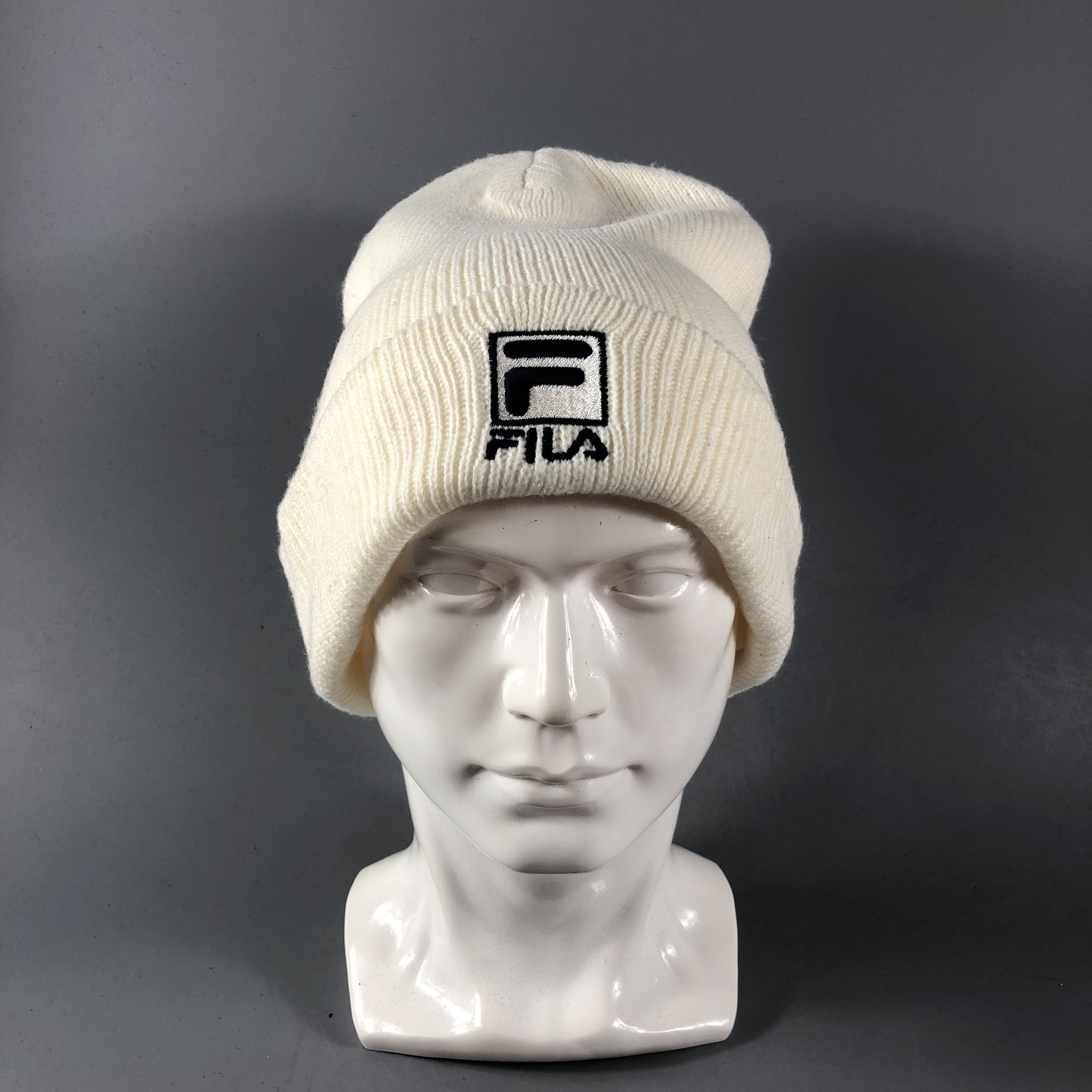Fila Fila Fisherman Knit Beanie Snowcap Snow Hat B669 Size ONE SIZE - 1 Thumbnail