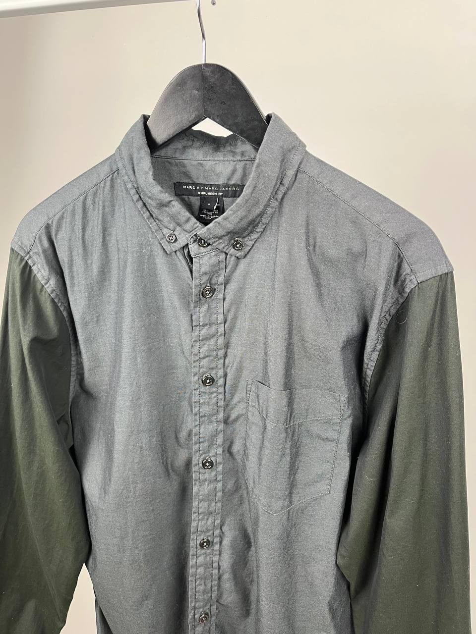 Marc by Marc Jacobs Marc By Marc Jacobs Gray Shirt Size L Size US L / EU 52-54 / 3 - 3 Thumbnail