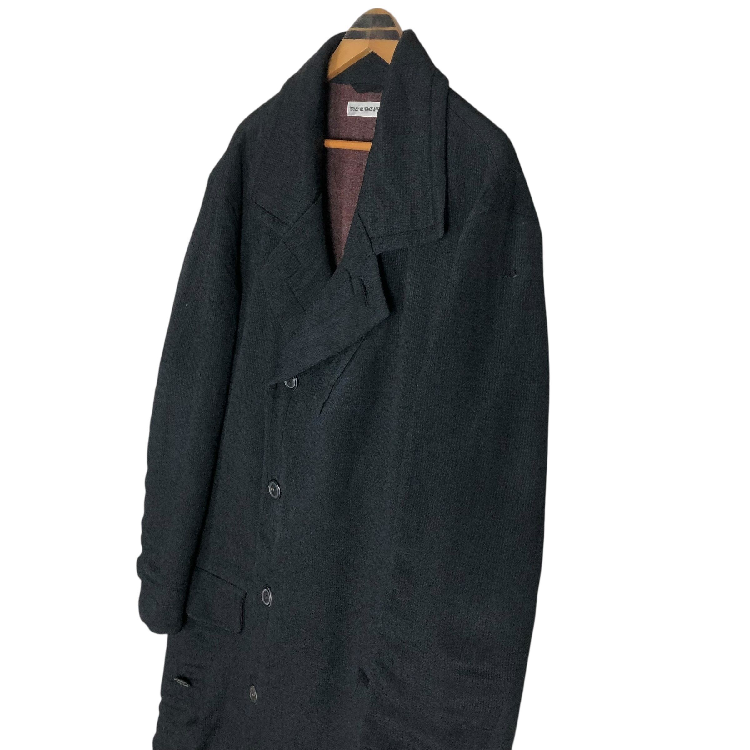 Issey Miyake Vintage Issey Miyake Men A/W 1995 Double Breasted Overcoat Size US L / EU 52-54 / 3 - 11 Thumbnail