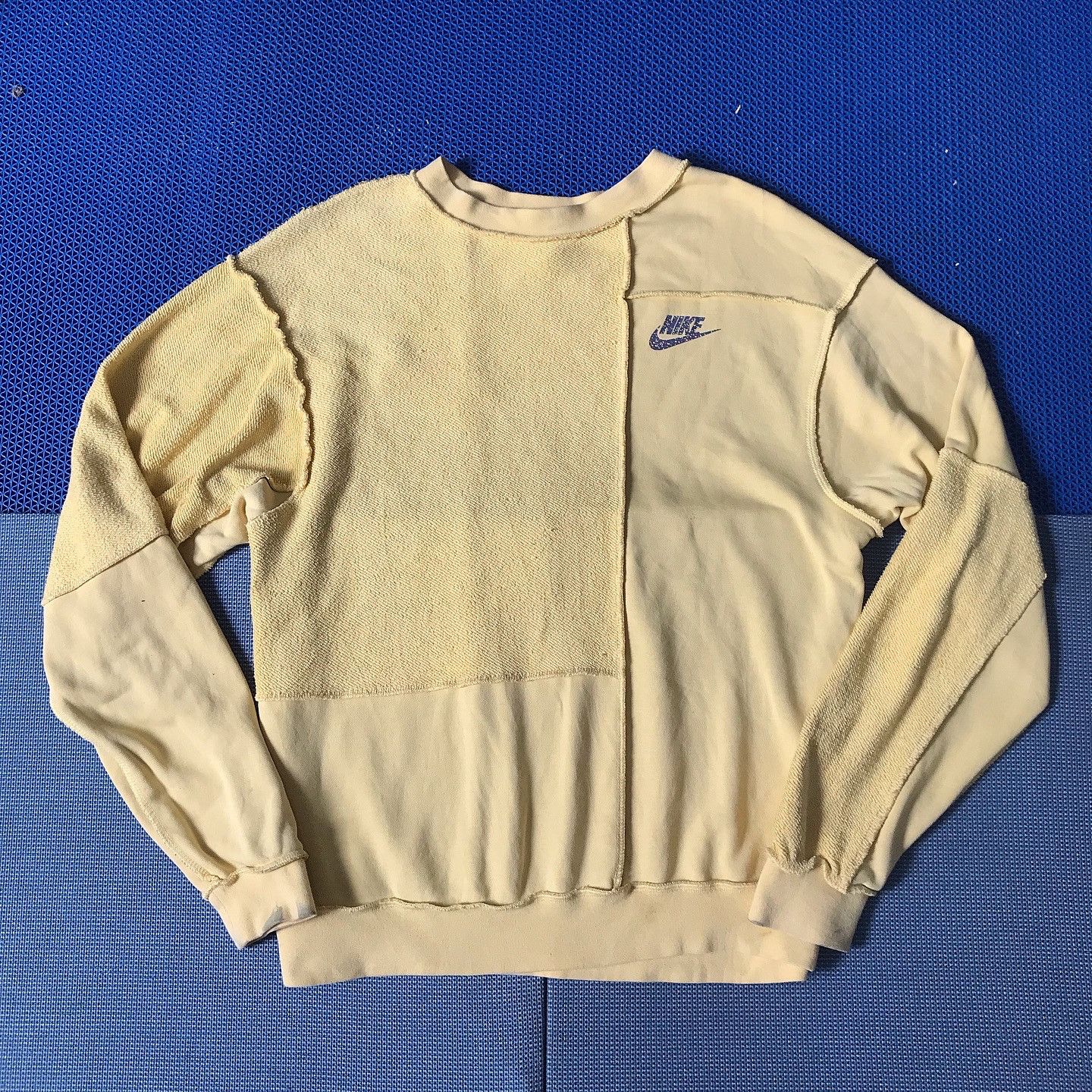 Nike Vintage Nike Rip off Cut and Sew Design Crewneck sweater Size US M / EU 48-50 / 2 - 9 Thumbnail