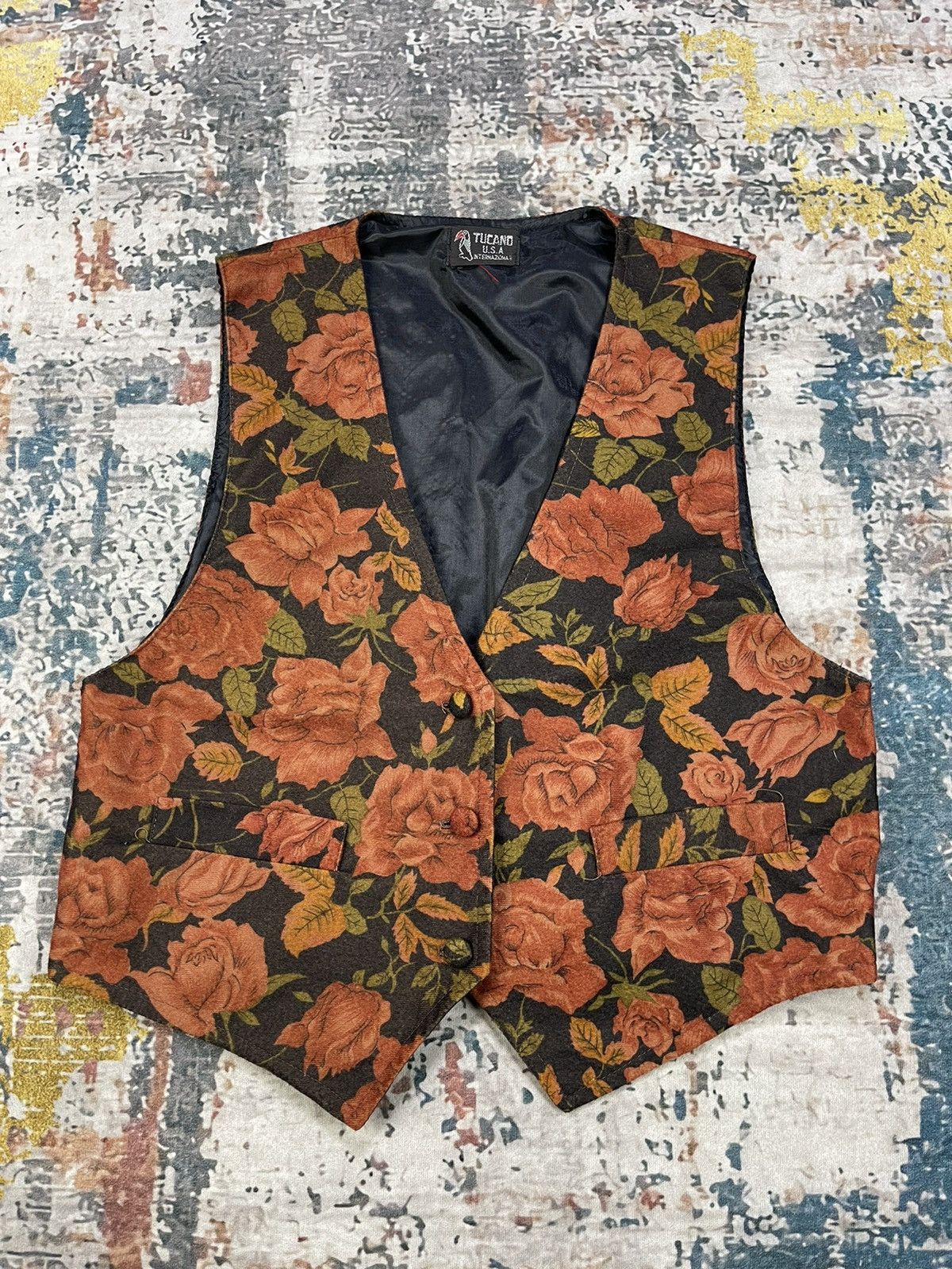 Vintage Vintage Tucano USA Floral Velour Waistcoat Gilet Size ONE SIZE - 1 Thumbnail