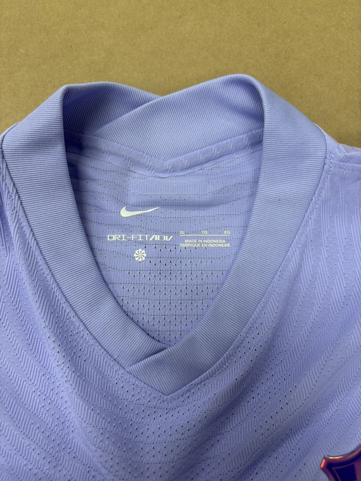 Nike Nike 2021/22 FC Barcelona Authentic Away Jersey Size US XL / EU 56 / 4 - 4 Thumbnail