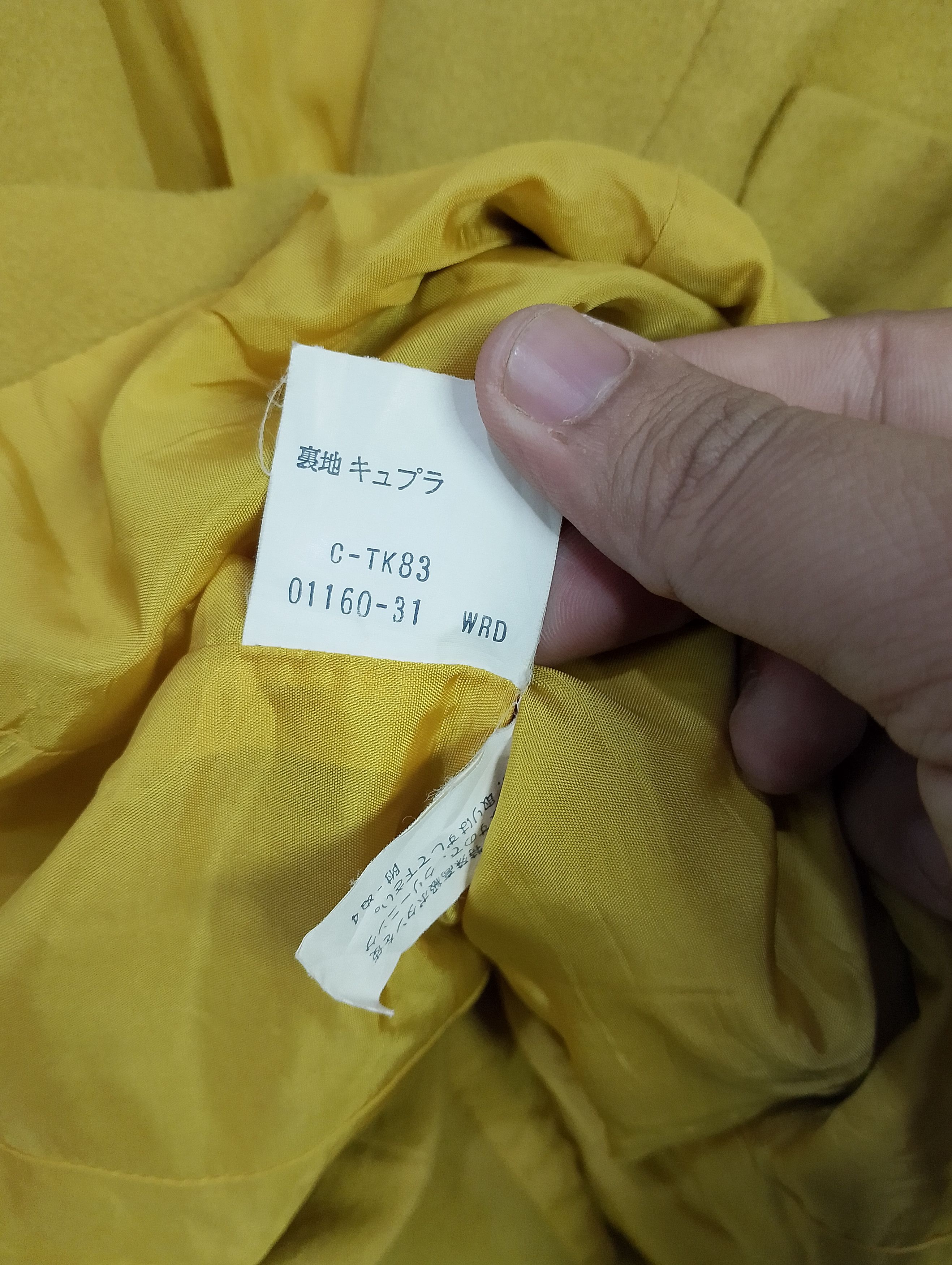 Yves Saint Laurent Vintage 90s Yves Saint Laurent Diffusion Femme Yellow Blazer Size M / US 6-8 / IT 42-44 - 6 Thumbnail