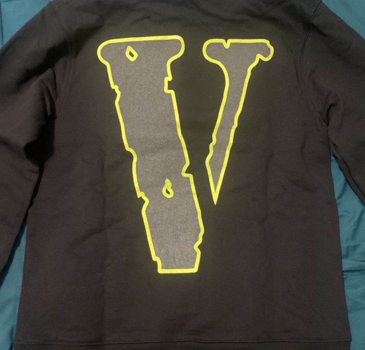 999 Club × Vlone Vlone x juice wrld hoodie Size US M / EU 48-50 / 2 - 2 Thumbnail