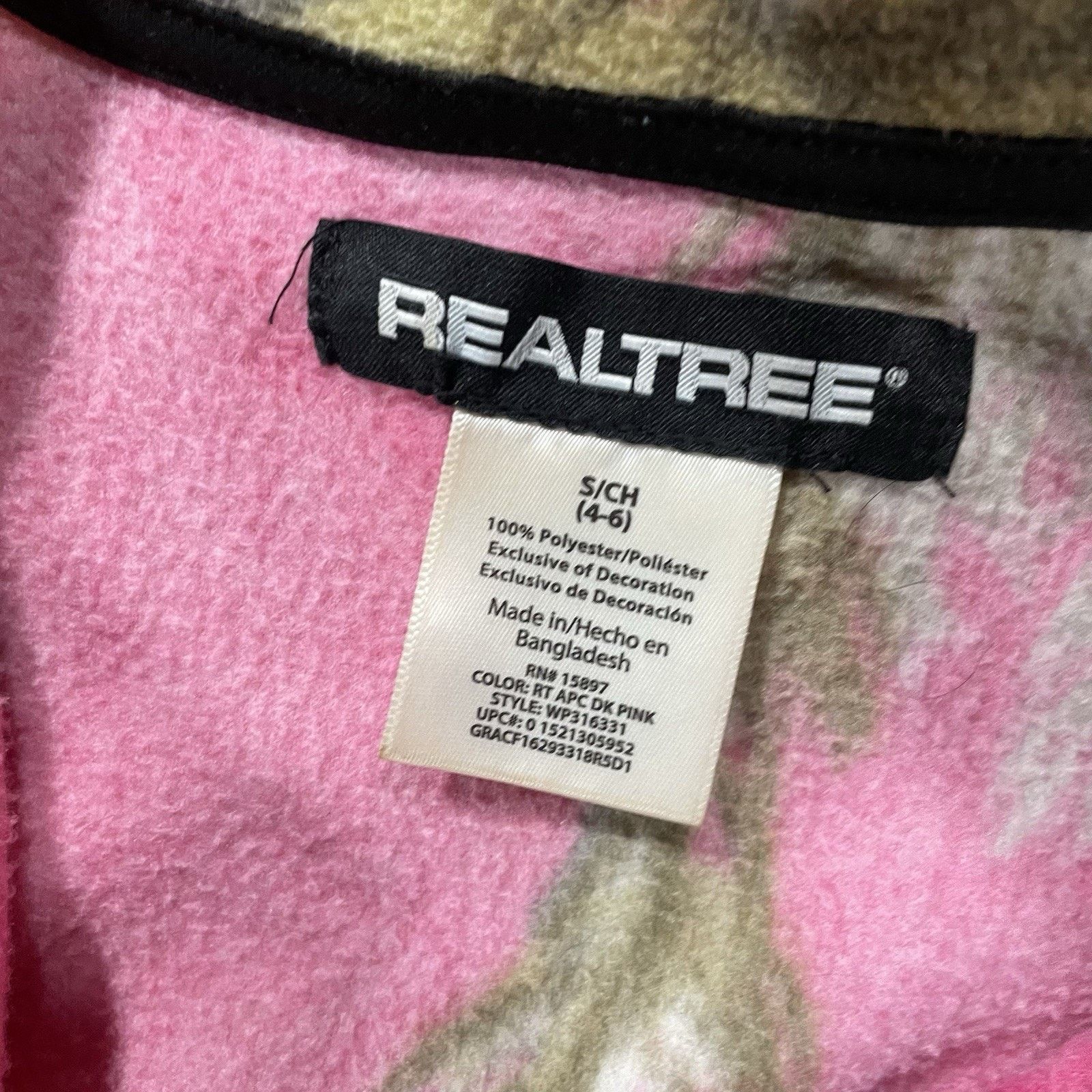 Realtree Realtree Women's Pink Camo Zip Fleece Jacket Realtree Small Size S / US 4 / IT 40 - 7 Thumbnail