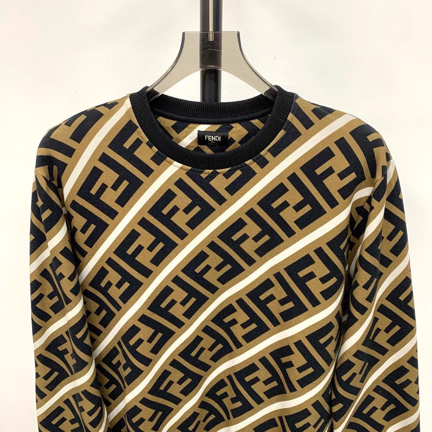 Fendi FENDI All-over Logo Crewneck Sweatshirt XL Size XL / US 12-14 / IT 48-50 - 3 Thumbnail