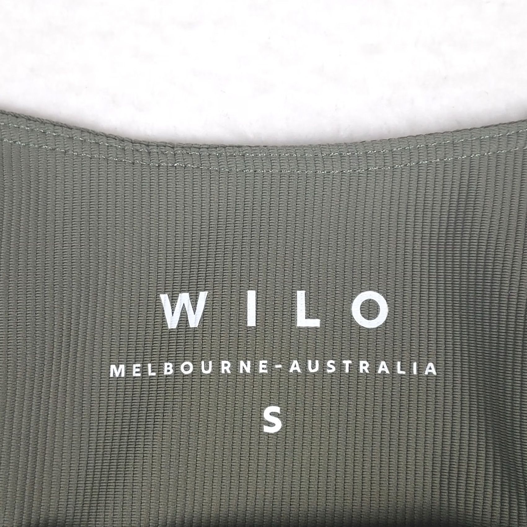 Olive WILO Women’s Small Olive Green Cropped Athletic Tank Sleeveless Pullover Activewear Shirt Girls/Women Size ONE SIZE - 3 Thumbnail