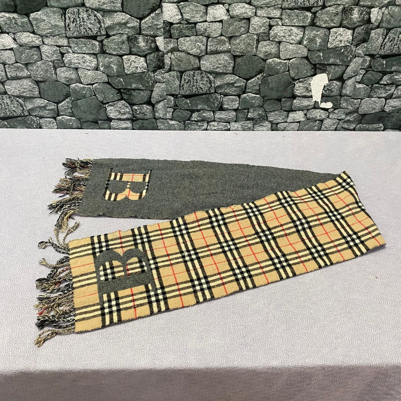 Burberry Prorsum Vintage 90s Burberry Exclusive by Scotland Scarf Size ONE SIZE - 13 Thumbnail