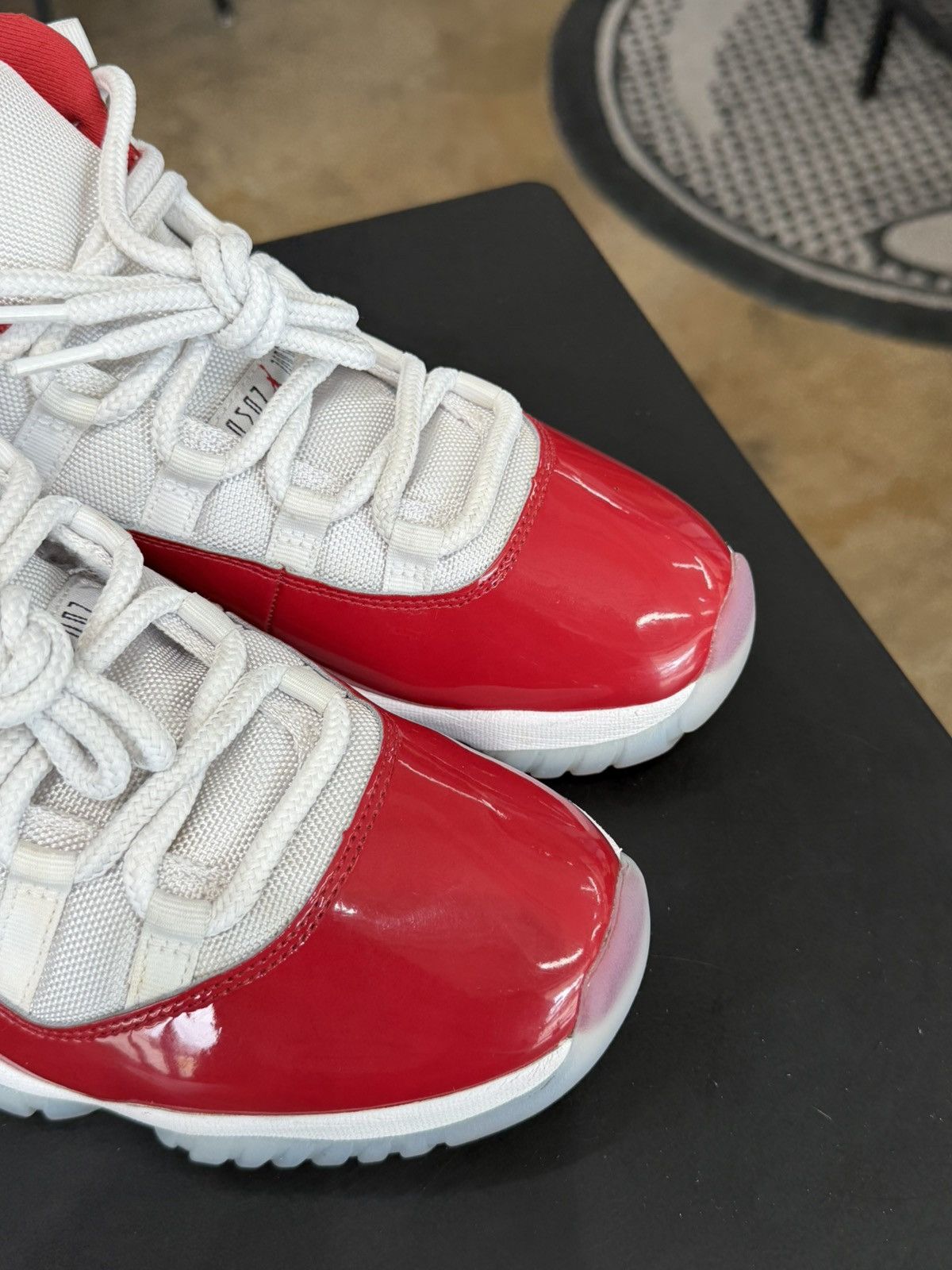Jordan Brand Air Jordan 11 Cherry Size 10 (2022) Size US 10 / EU 43 - 8 Thumbnail