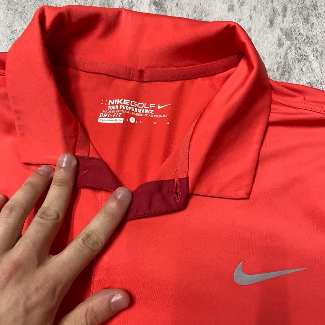 Nike Nike red and grey golf polo shirt #golfswag Size US L / EU 52-54 / 3 - 3 Thumbnail
