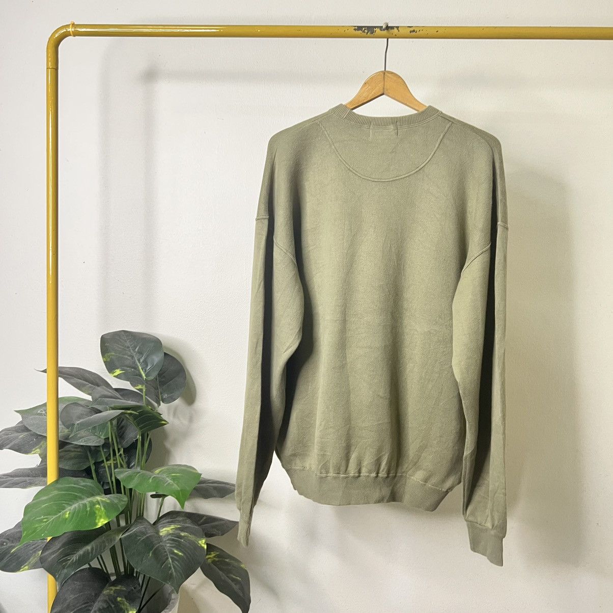 Massimo Dutti MASSIMO DINI ITALY OLIVE GREEN EMBRIODERED SWEATSHIRT Size US L / EU 52-54 / 3 - 5 Thumbnail