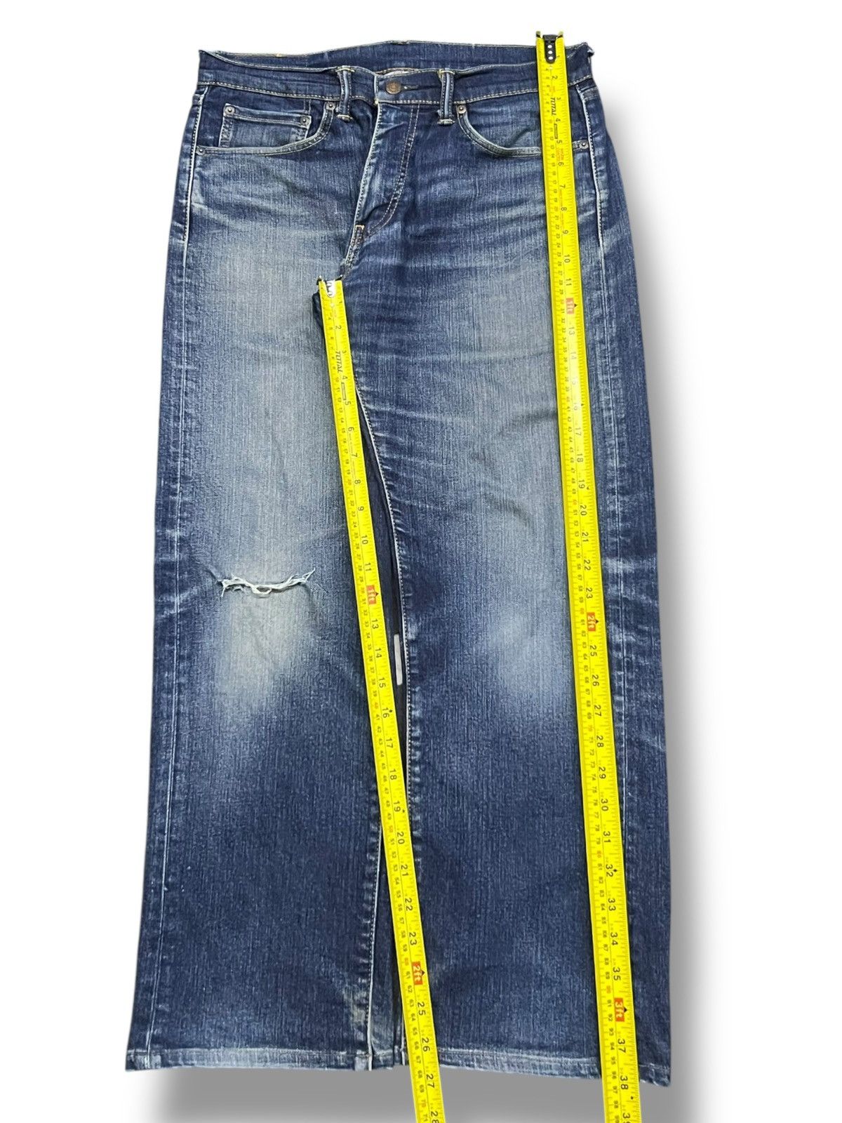 Levi's Loose Vintage Levi’s 505 - Faded Wash, Distressed Denim Size US 33 - 16 Thumbnail