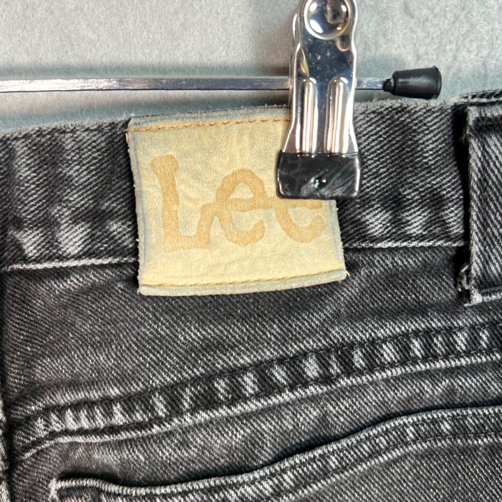 Lee Lee Mens Black Denim Jeans Straight Leg 5-Pocket Size 33 x 34 Regular Inseam 28" Cotton Blend Vintage: No Size US 33 - 3 Thumbnail