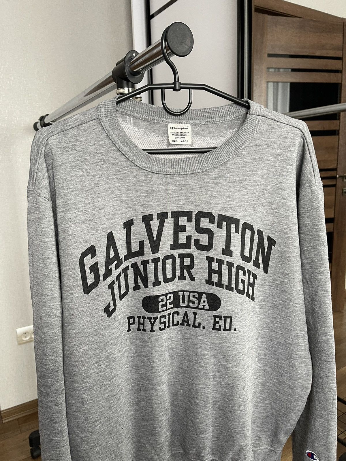 Champion Champion Galveston College Vintage Sweatshirt Crewneck 90s Size US L / EU 52-54 / 3 - 3 Thumbnail