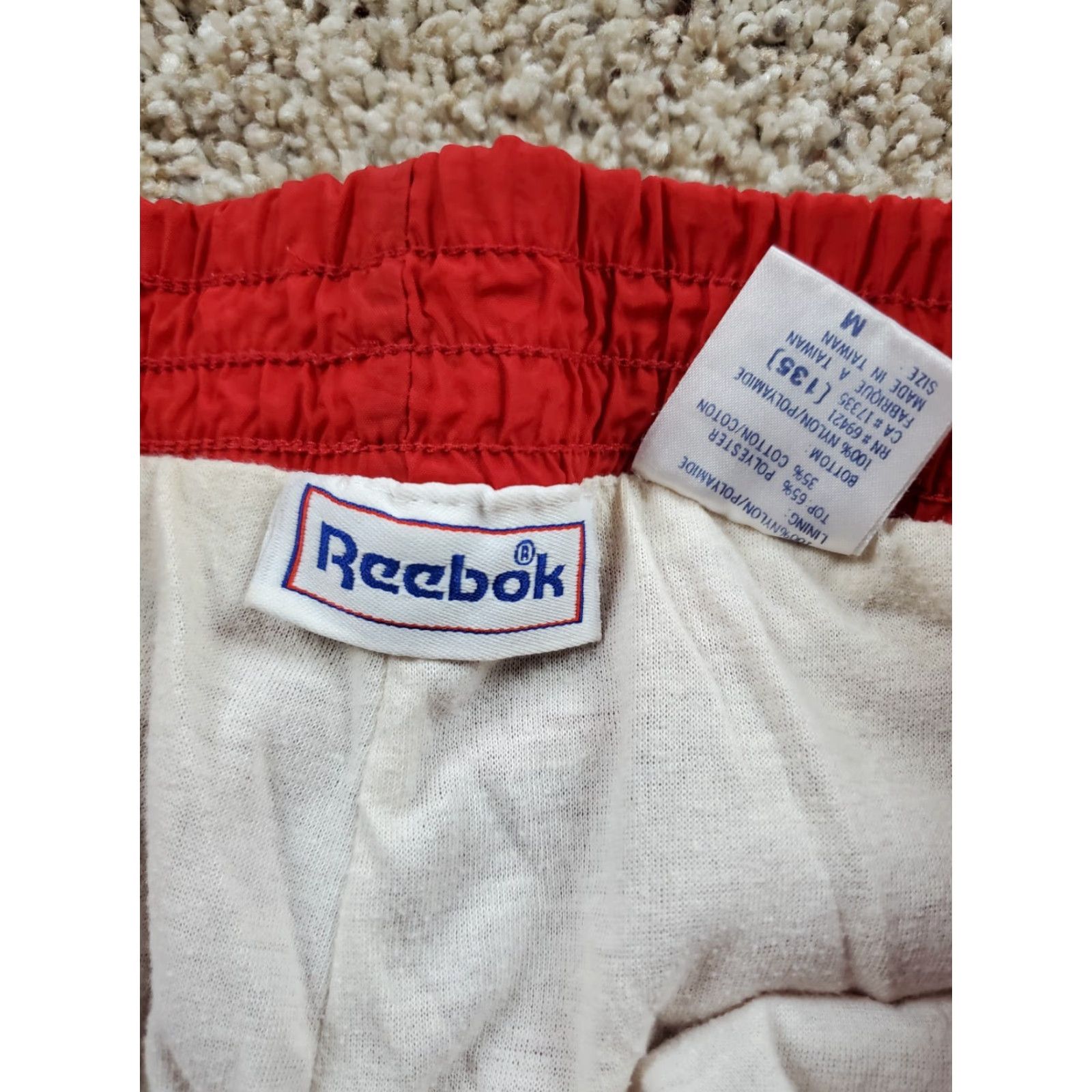 Reebok VINTAGE Reebok Track Pants Mens M Red Nylon Lined Pockets Tapered Leg 90s Size US 31 - 7 Thumbnail
