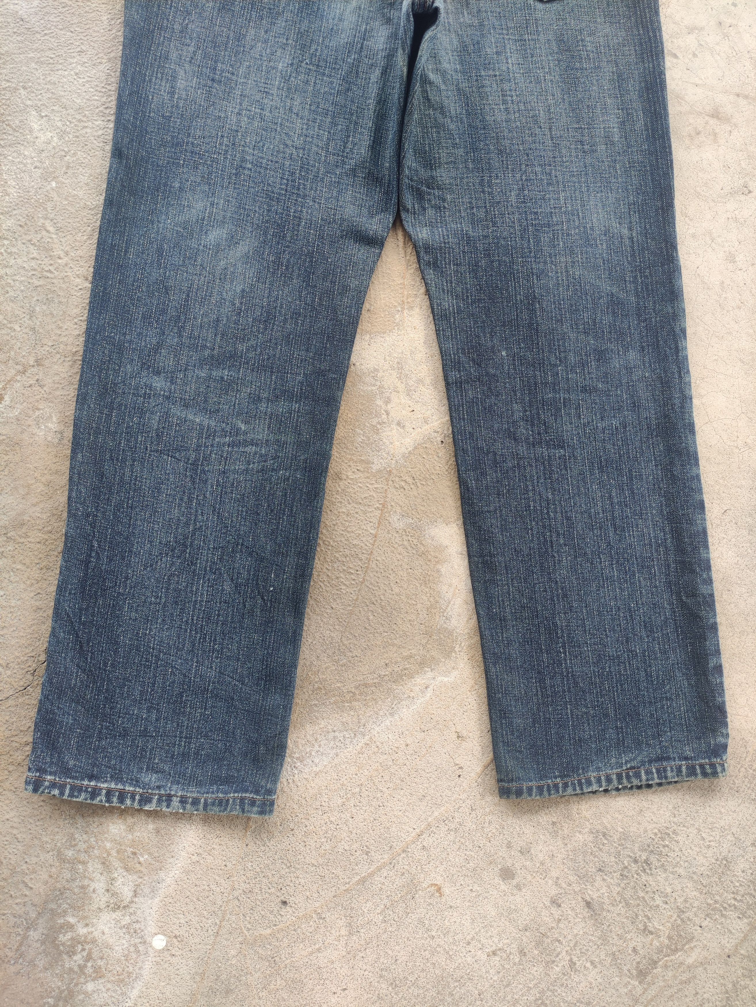 Japanese Brand Vintage Top Valu Jean Distressed Faded Denim Pants Size US 35 - 11 Thumbnail