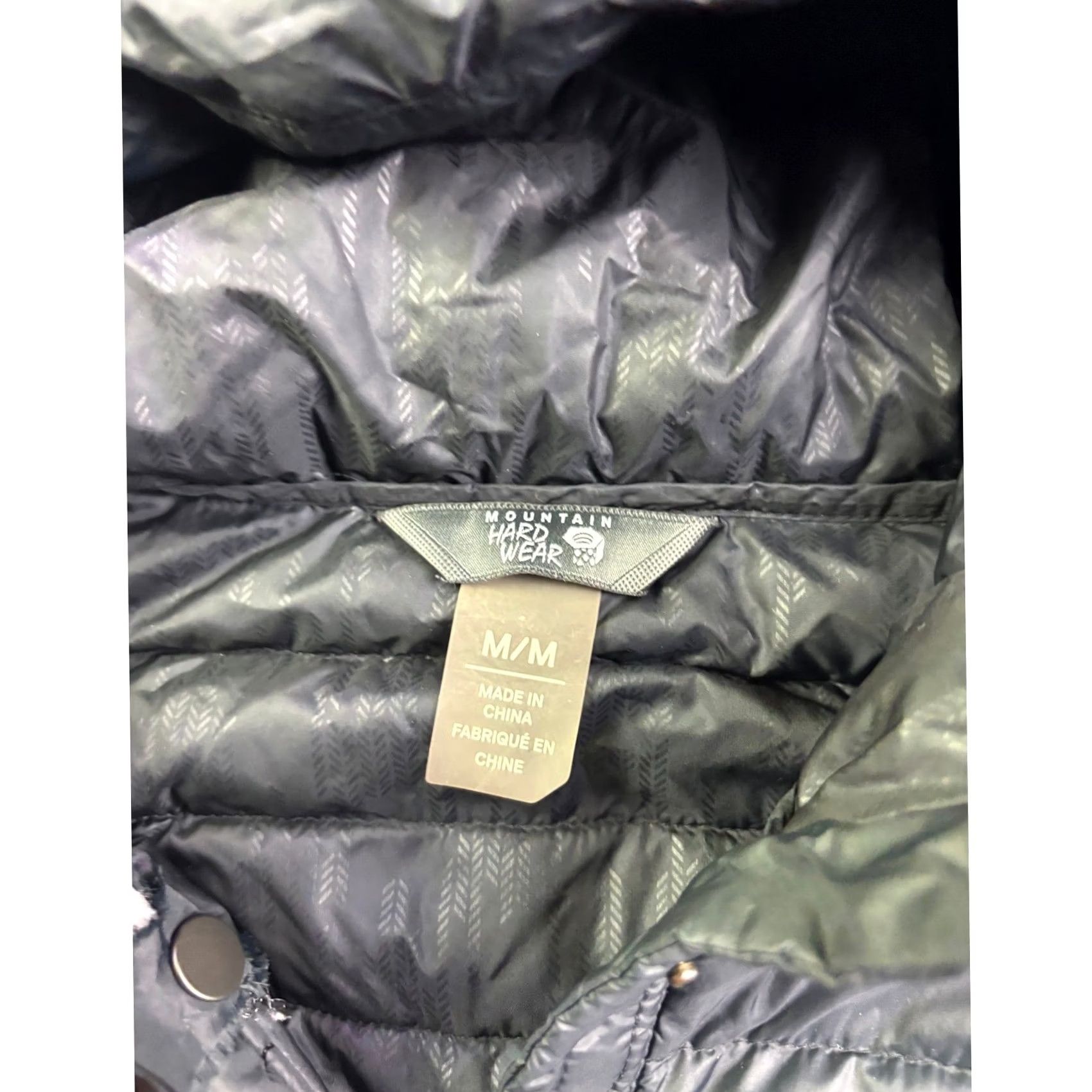 Mountain Hardwear VINTAGE Mountain Hardwear Puffer Vest Womens Medium Black Q Shield 650 Down Hooded Long Size M / US 6-8 / IT 42-44 - 2 Thumbnail