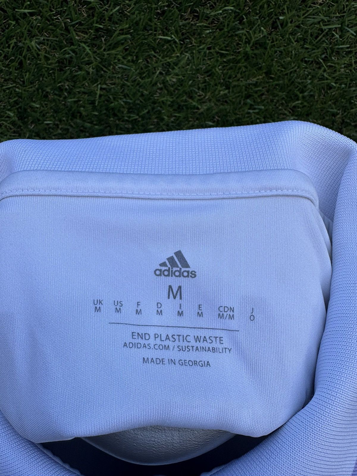 Adidas Jersey Vinicius jr real madrid Size US M / EU 48-50 / 2 - 11 Thumbnail