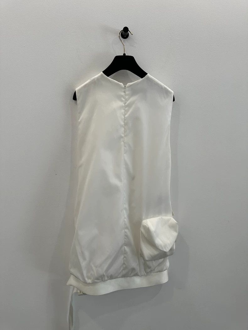 Prada Prada Logo triangle beige white vest dress 2501-Nextarrow Size XS / US 0-2 / IT 36-38 - 2 Thumbnail