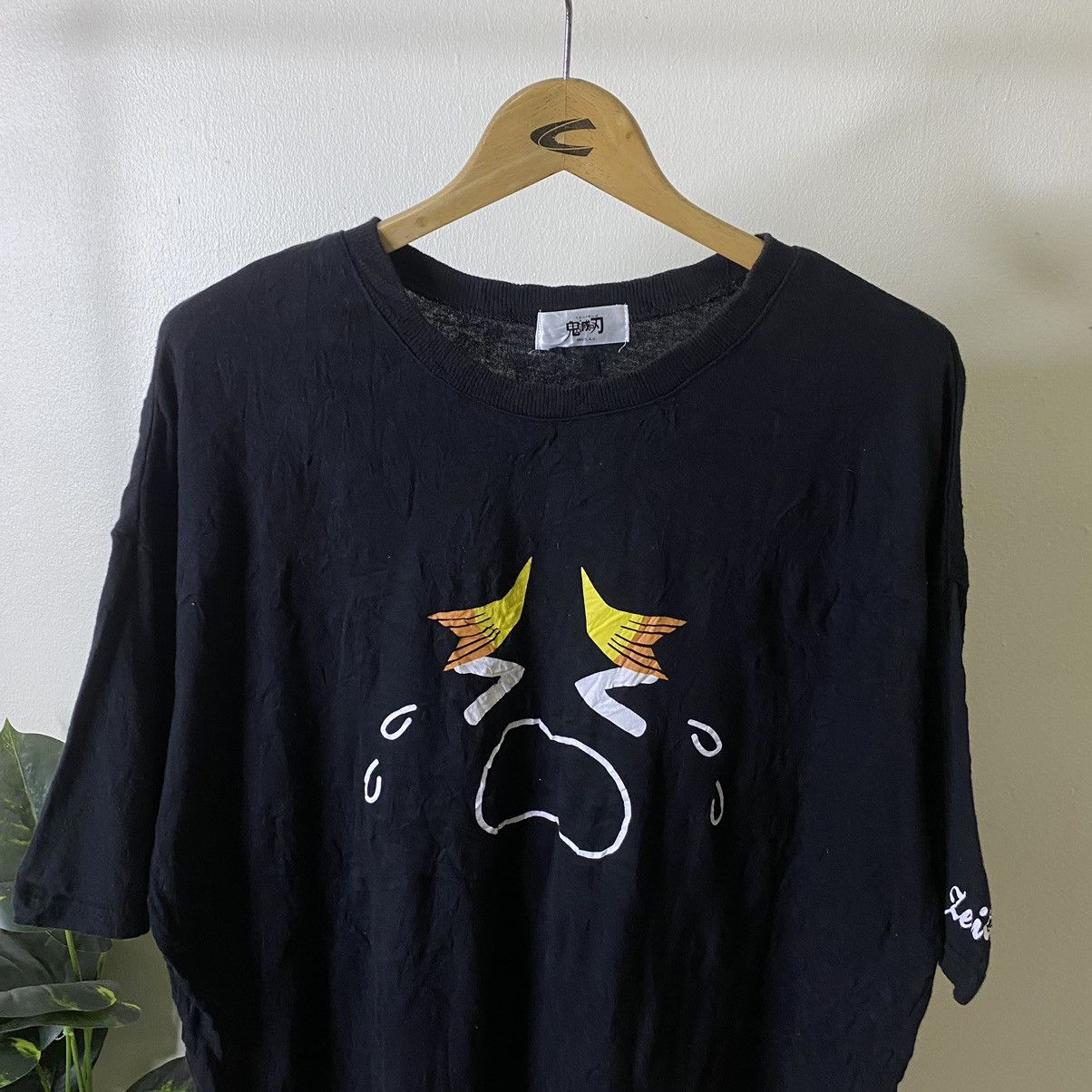 Anime Y2K Kimetsu No Yaiba Demon Slayer Zenitsu Agatsuma Manga T Size US XL / EU 56 / 4 - 6 Thumbnail
