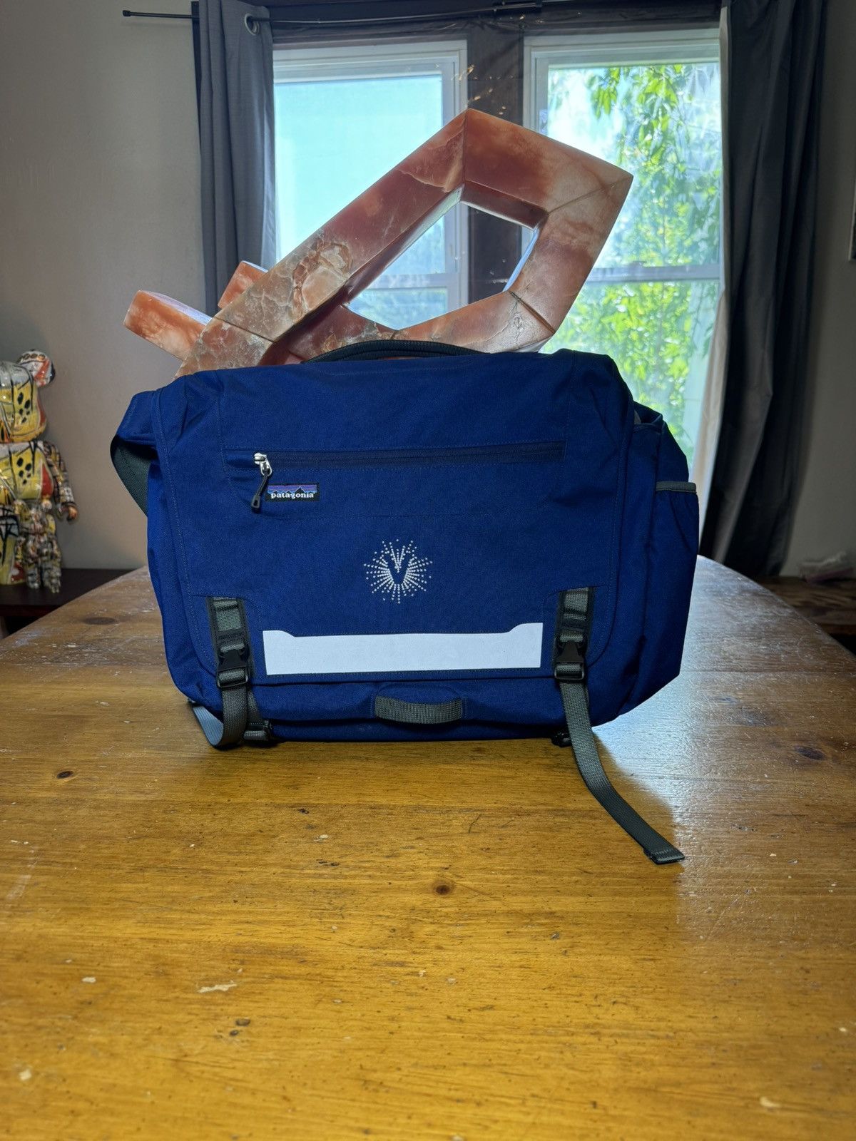 バッグ Patagonia Mini Messenger Bag Black Patagonia Messenger Bags for Men for sale | eBay