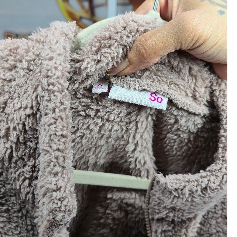 Other So Brand Taupe Faux Fur Half Zip Pullover Sweater Size XL Size XL / US 12-14 / IT 48-50 - 4 Thumbnail