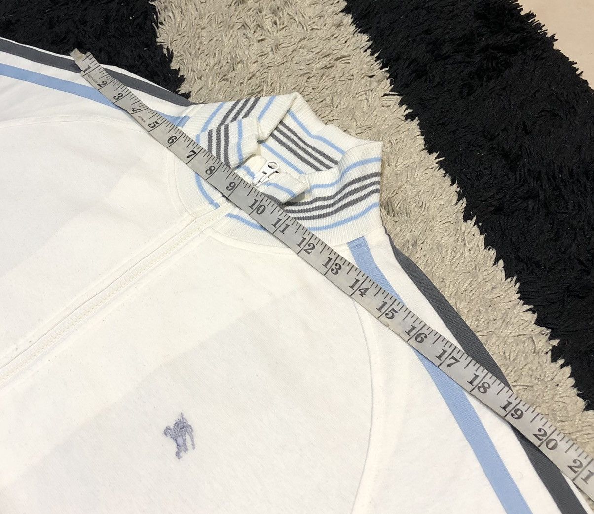 Burberry Burberry Blue Label Jacket Embroidery Logo Size US M / EU 48-50 / 2 - 10 Thumbnail