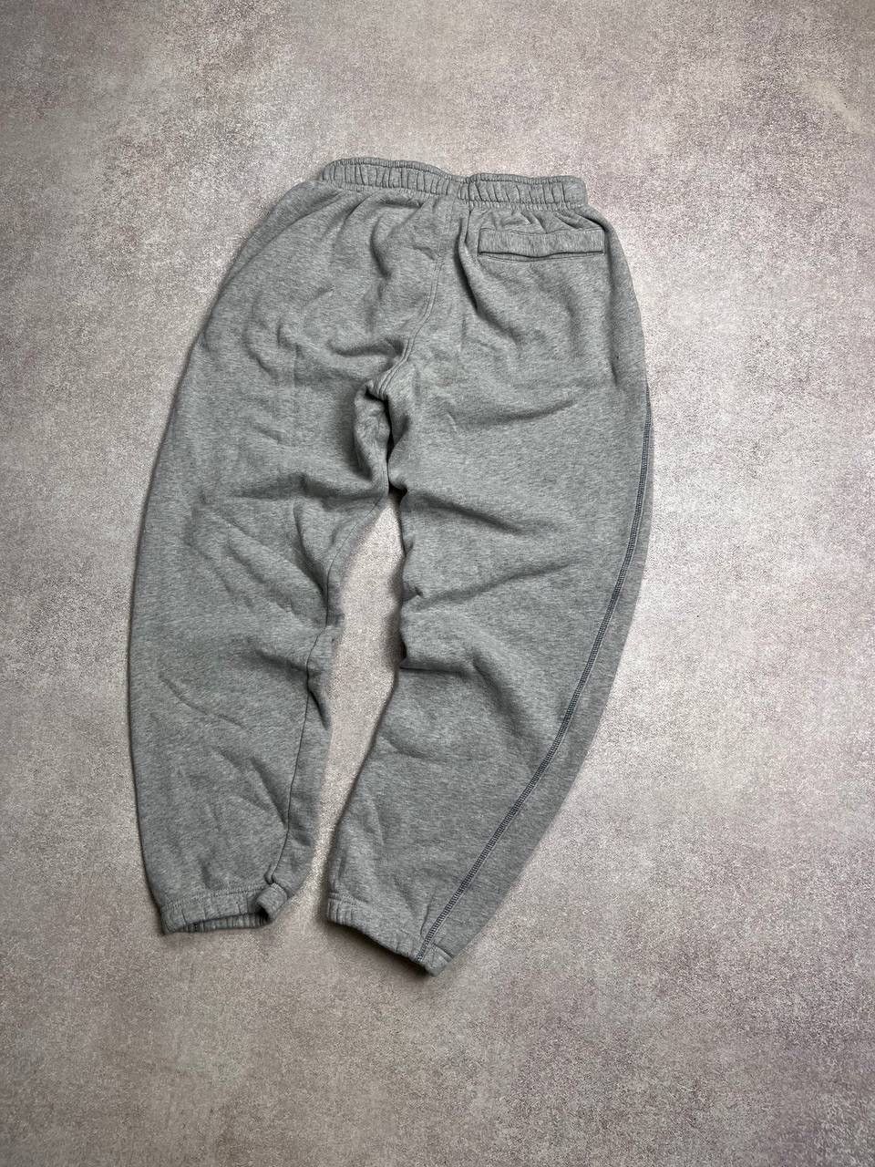 Nike × Vintage Vintage Nike Swoosh Baggy Trackpants Y2K S Size US 31 - 5 Thumbnail