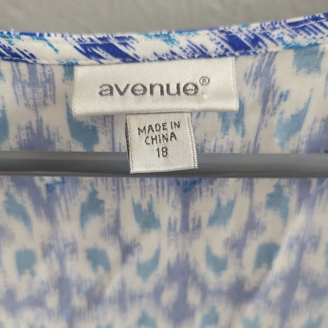 Avenue Avenue Blue & White V Neck Ruffled Hem Tunic Top - Size 18 Size XXL / US 16-18 / IT 52-54 - 3 Thumbnail