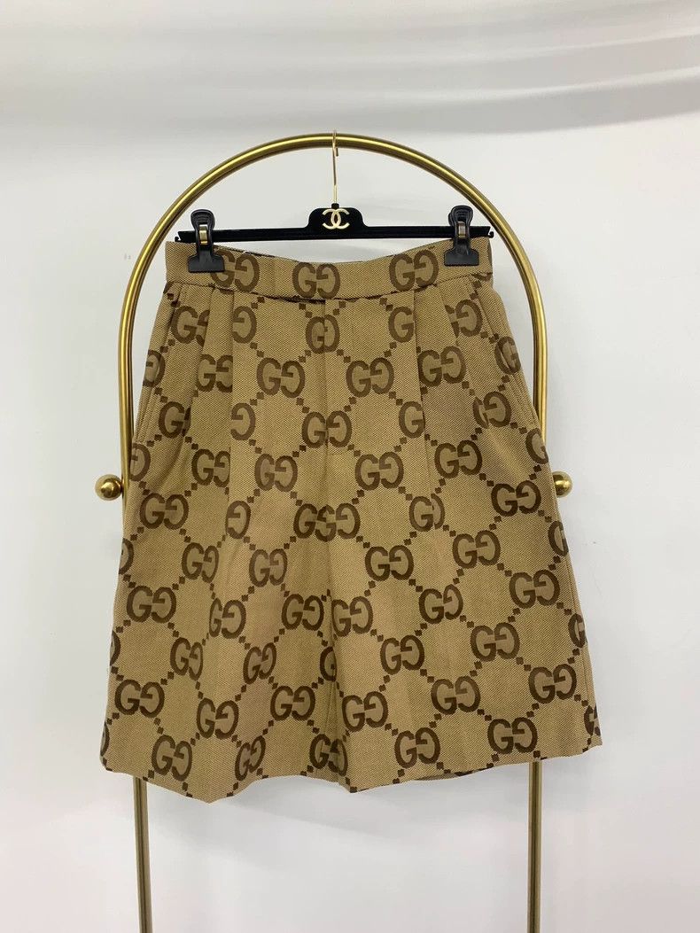 Gucci Gucci Beige GG Pattern Shorts - dmc Size US 31 - 1 Thumbnail