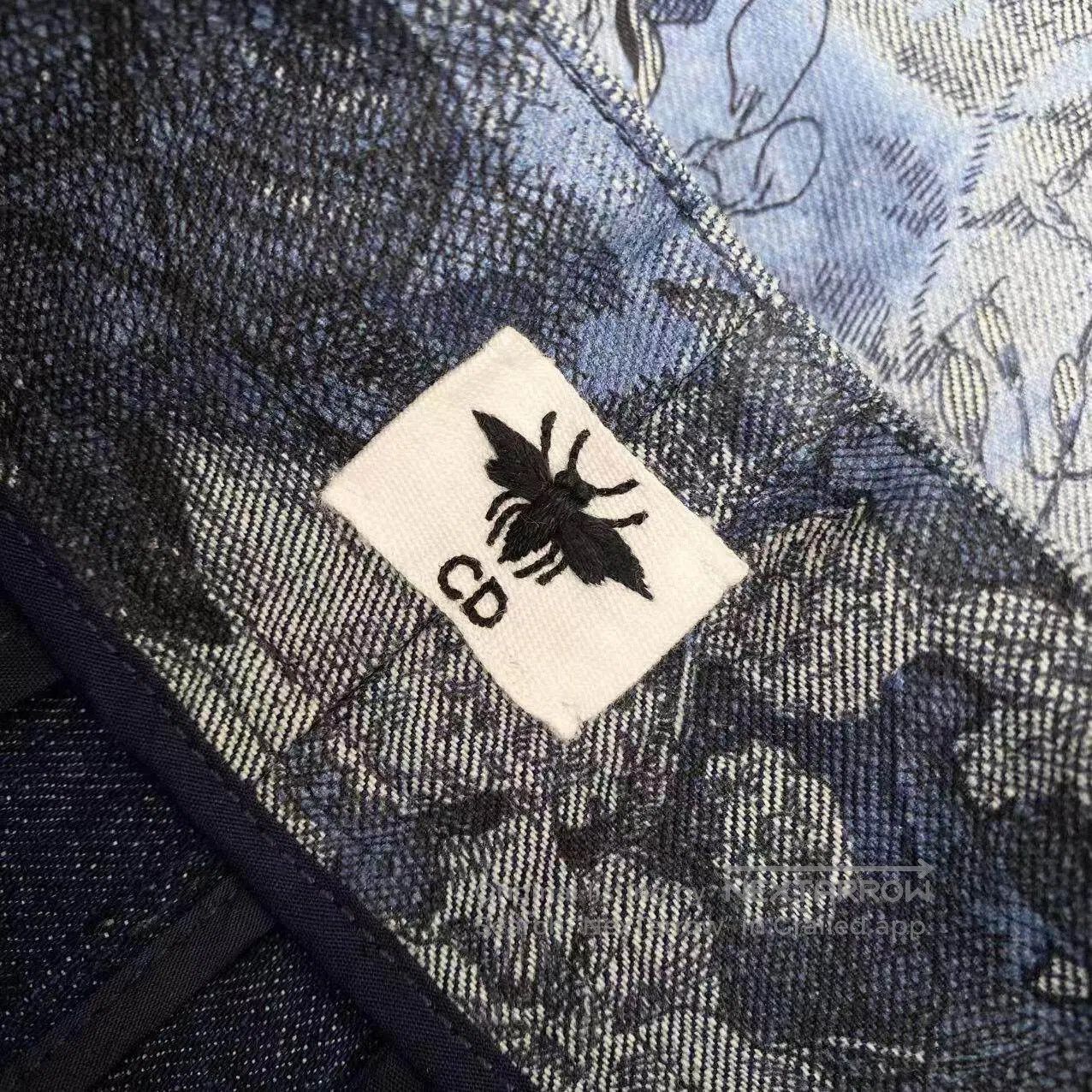 Dior Dior Alice in Wonderland printed shorts| Size 42" / US 20 - 4 Thumbnail