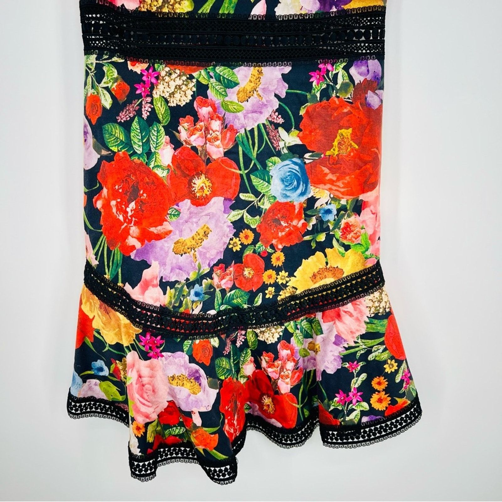 Alice + Olivia Alice + Olivia Rapunzel Flare Dress Blooming Garden Floral Size XS / US 0-2 / IT 36-38 - 7 Thumbnail