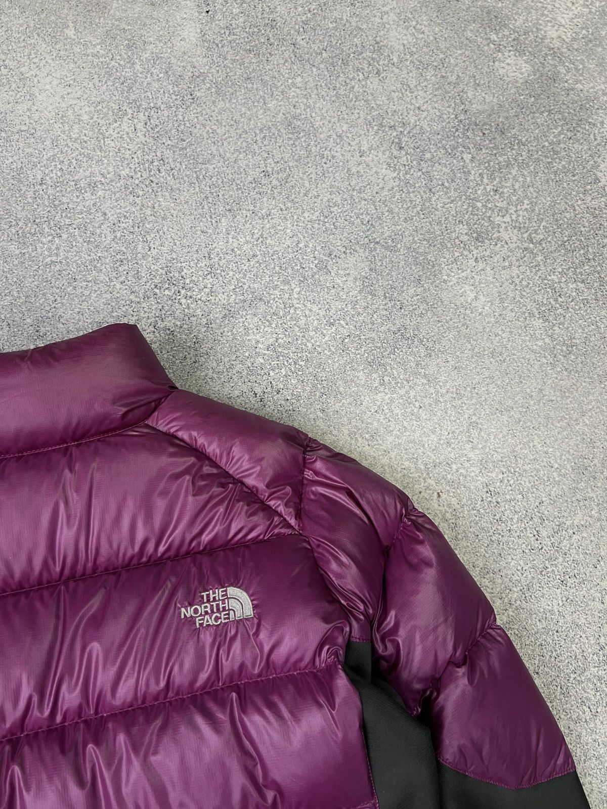 The North Face × Vintage Vintage Black and Purple North Face Puffer Women’s Jacket Size S / US 4 / IT 40 - 16 Thumbnail