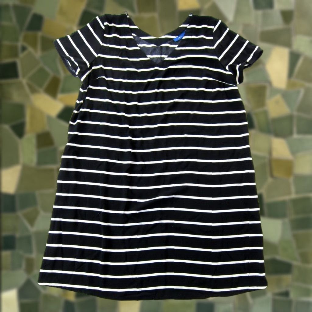 Apt. 9 NWT Apt. 9 Black White Stripe Short Sleeve V-Neck Tunic Dress XXL Shirt Dress Womens Size 40" / US 18 - 1 Thumbnail