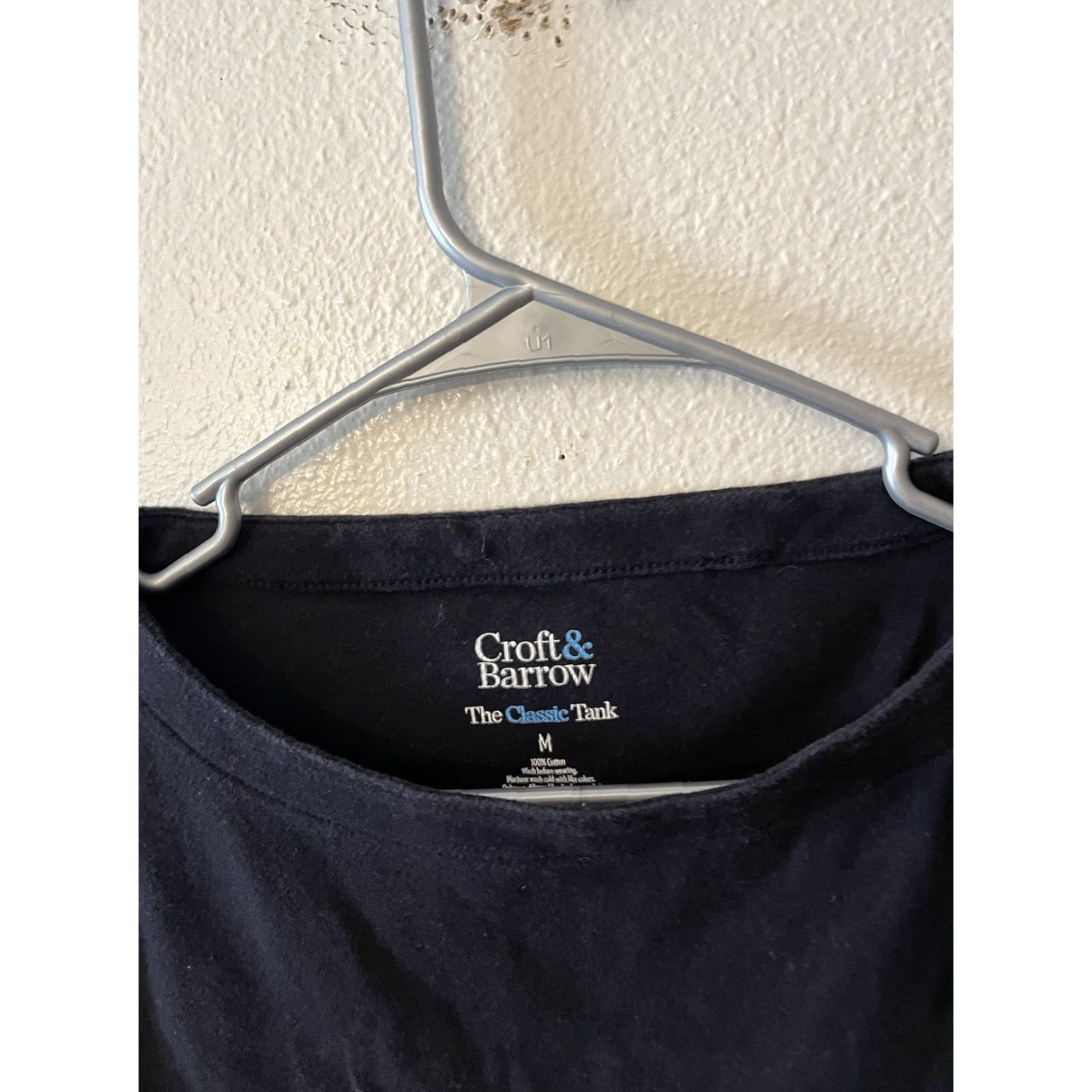 Croft & Barrow VINTAGE Croft & Barrow Women's The Classic Tank Medium Black Tank Top Size M / US 6-8 / IT 42-44 - 3 Thumbnail