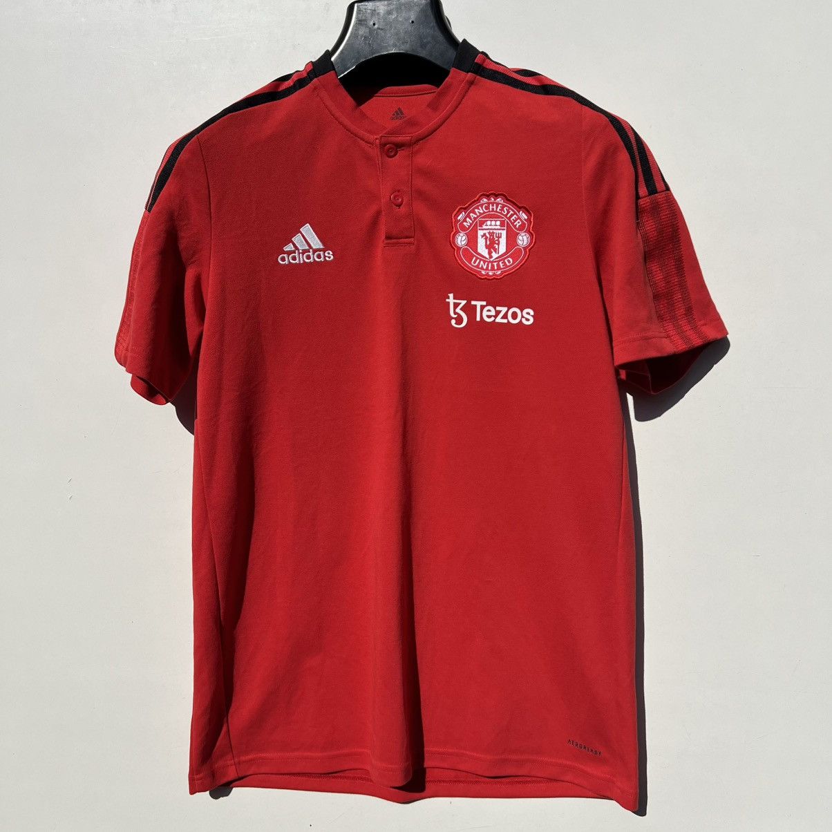 Adidas Manchester united adidas soccer jersey football t shirt Size US M / EU 48-50 / 2 - 1 Thumbnail