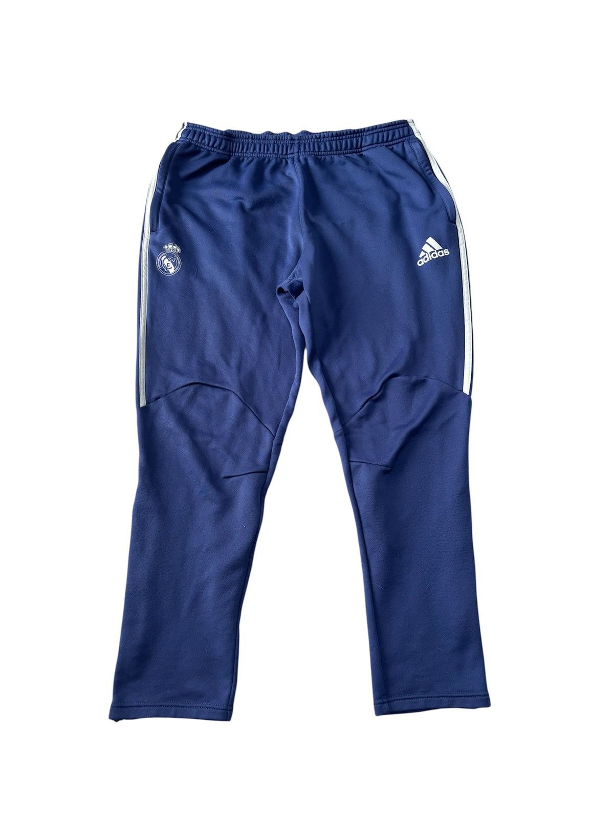 Adidas Adidas Real Madrid Anzug | Größe XL | Pashanim | Vintage Size US XL / EU 56 / 4 - 5 Thumbnail