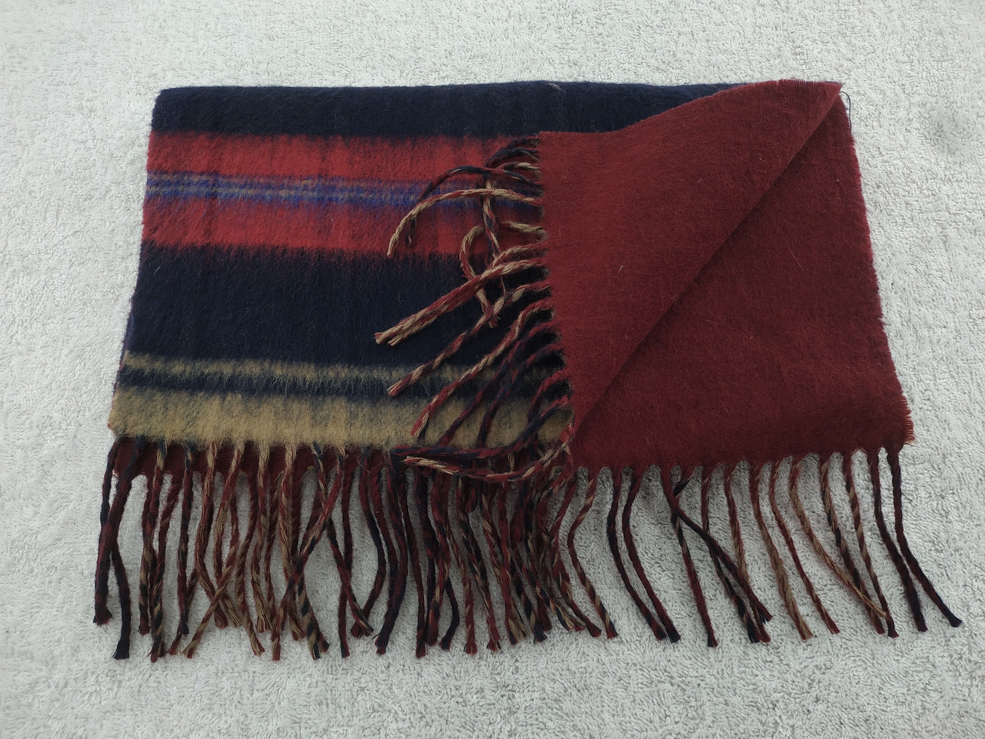 Vintage Givenchy Scarf / Muffler / Neckwear - WW495 Size ONE SIZE - 4 Thumbnail
