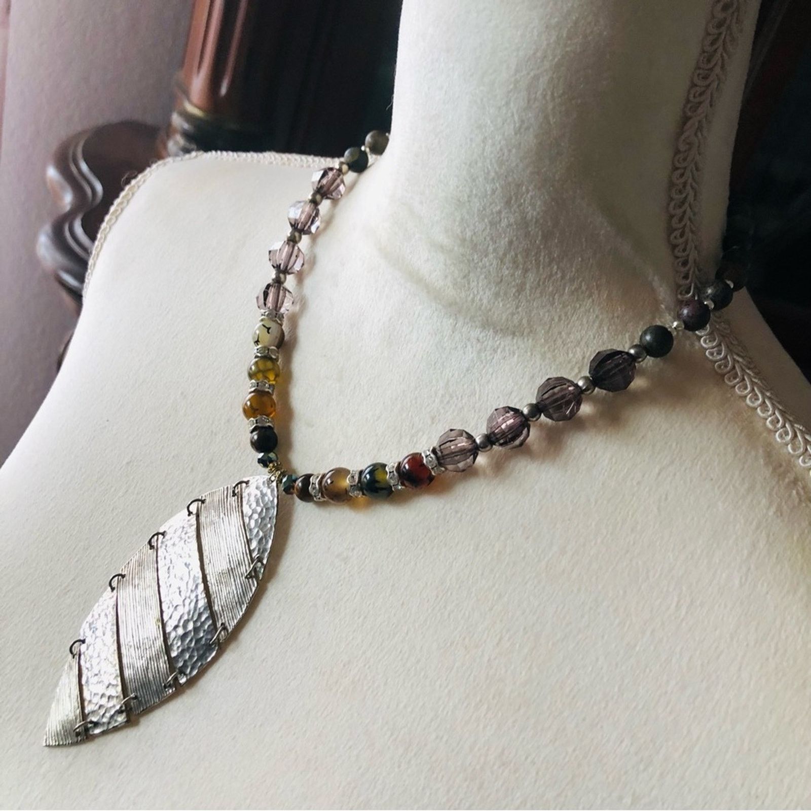 Handmade Handcrafted large articulated pendant genuine stone necklace Size ONE SIZE - 4 Thumbnail