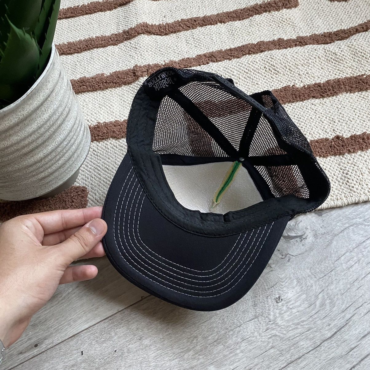 Vintage RARE HOLLYWOOD MIRROR FASHION MEXICO SKULL CAP Size ONE SIZE - 4 Thumbnail
