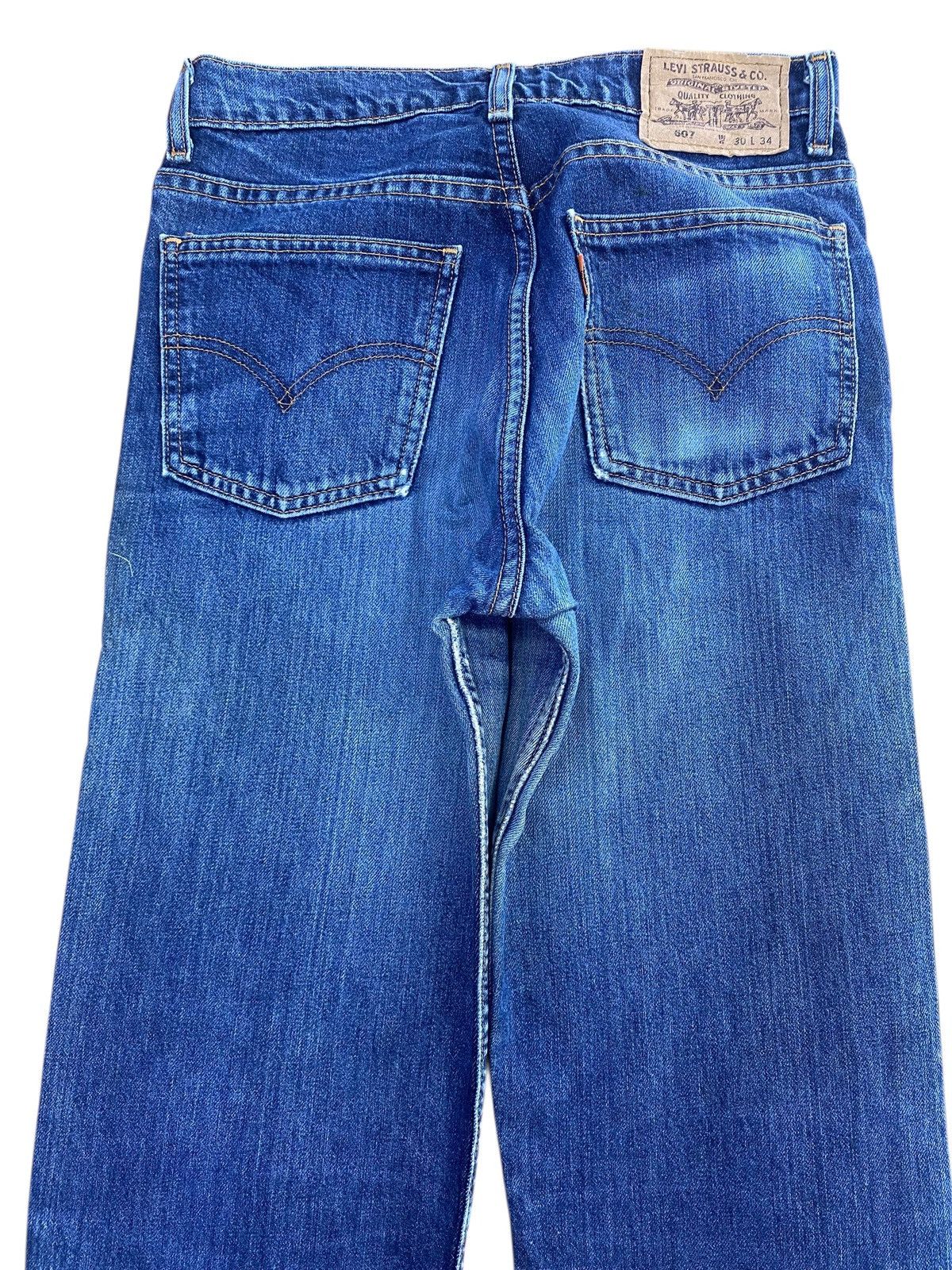 Levi's Vintage Levi’s Blue Faded Wash Style Whiskers Loose Jeans Size US 28 / EU 44 - 4 Thumbnail
