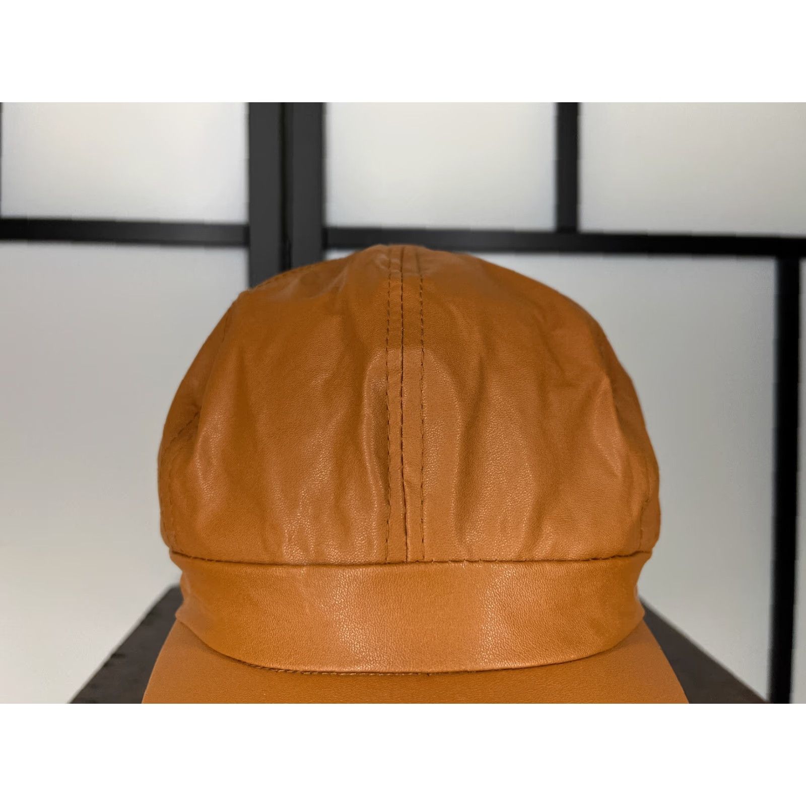 Vintage Beret Hat Cap Fitted One Size Brown PU Leather Velvet Classic French Look 90s Casual Unbranded Unisex Adults Hat/Cap Mens Womens Size ONE SIZE - 2 Thumbnail