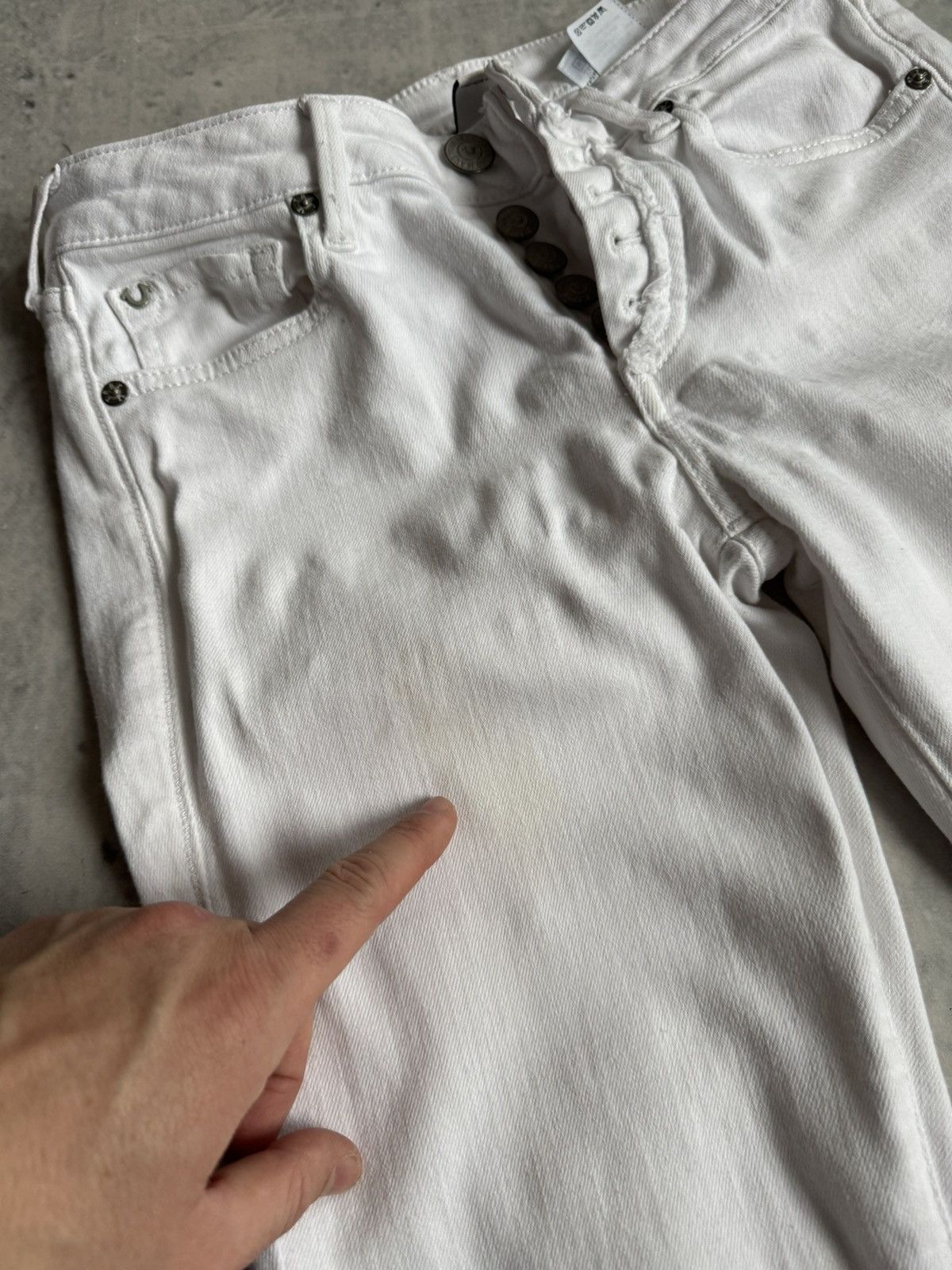 True Religion True religion white jeans wmns skinny style Size 26" / US 2 / IT 38 - 6 Thumbnail
