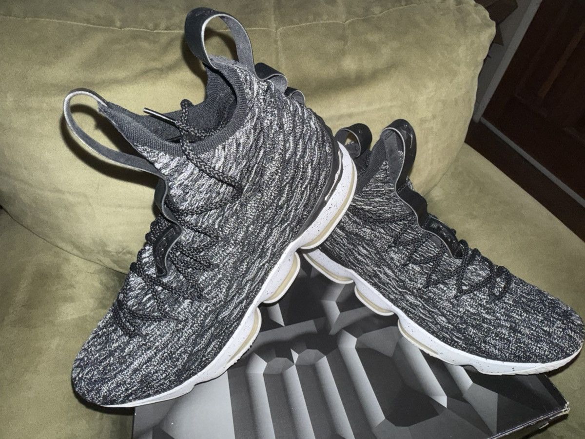 Nike Nike LeBron XV “Ashes” LeBron James 15, OG Box, VNDS, size13 Size US 13 / EU 46 - 1 Thumbnail