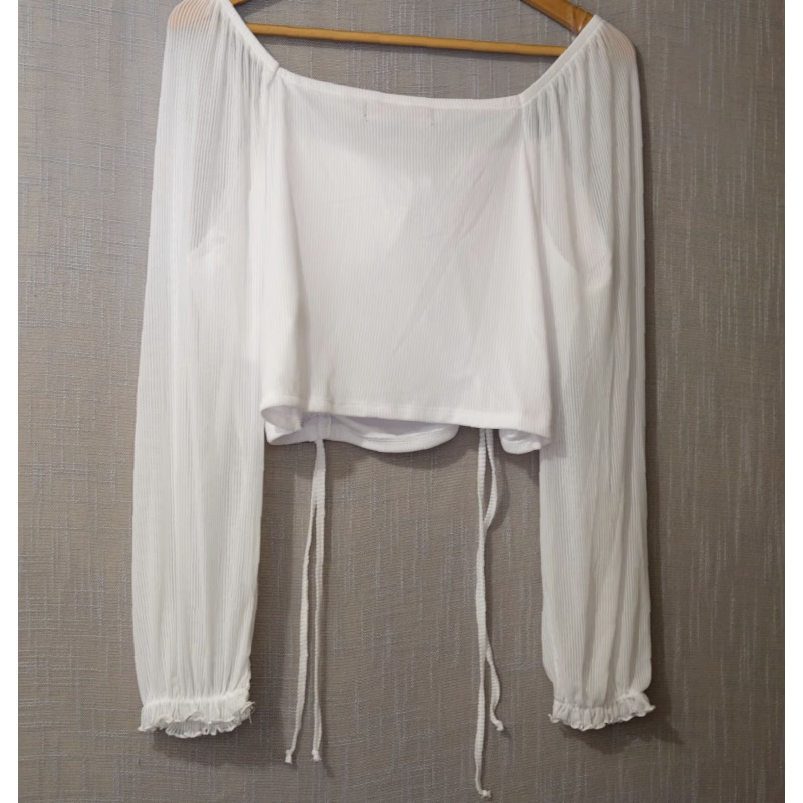 Almost Famous Nwot! Almost Famous Cropped Top White Ruched Womens XXL #H96-11 Size XXL / US 16-18 / IT 52-54 - 5 Thumbnail
