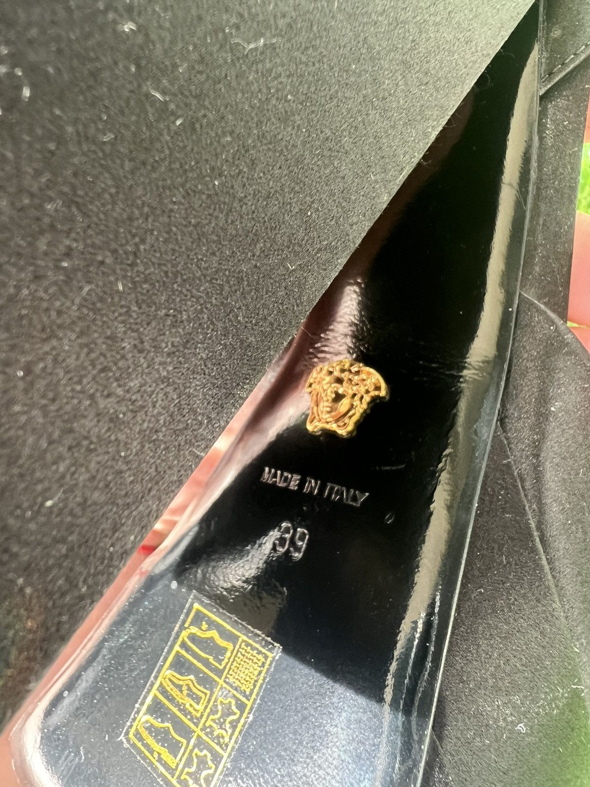 Versace Versace Aevitas/Medusa Size US 9 / IT 39 - 10 Thumbnail