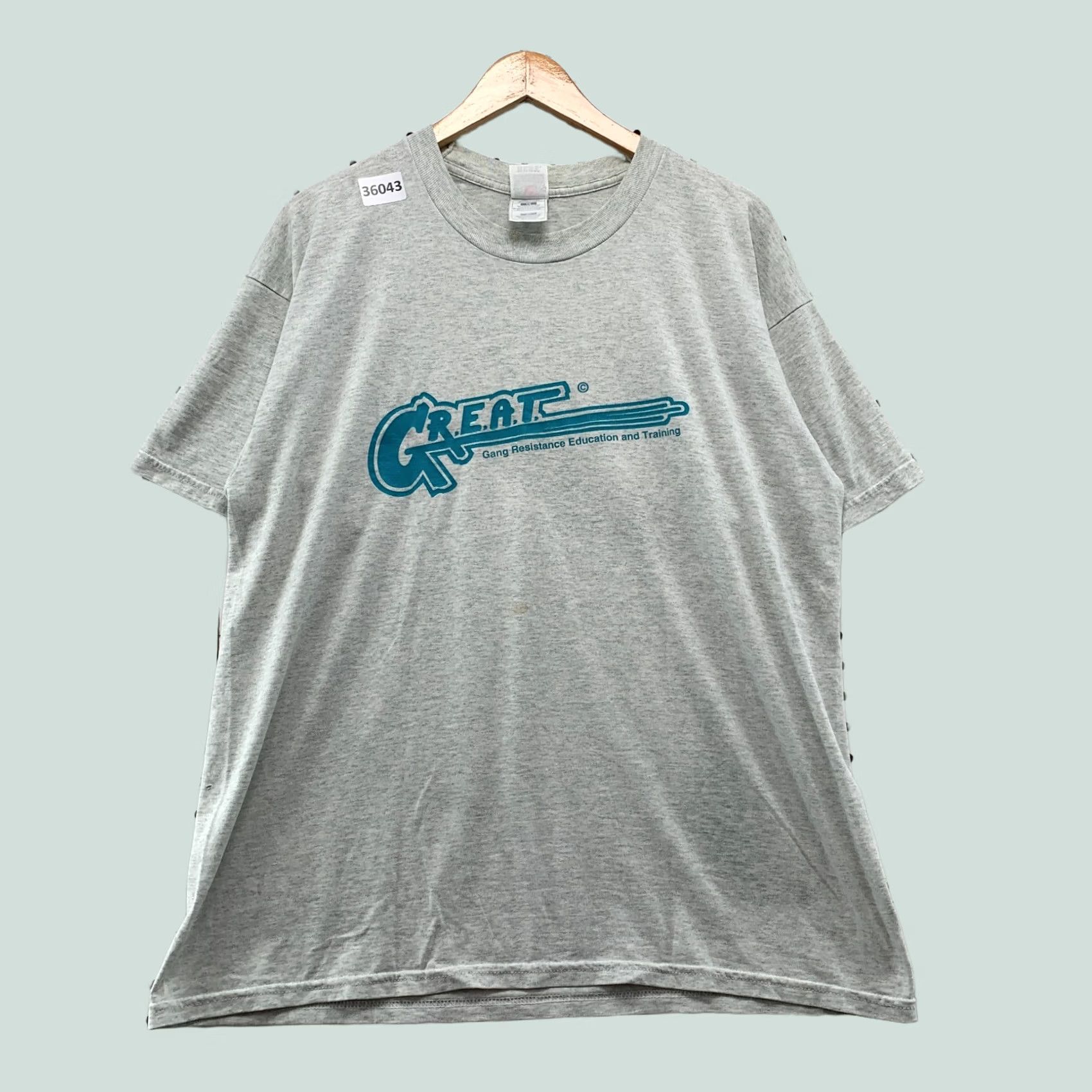 Fruit Of The Loom VINTAGE Fare Graduate Shirt Mens XL Gray GREAT Gang Résistance Shirt Size US XL / EU 56 / 4 - 1 Thumbnail