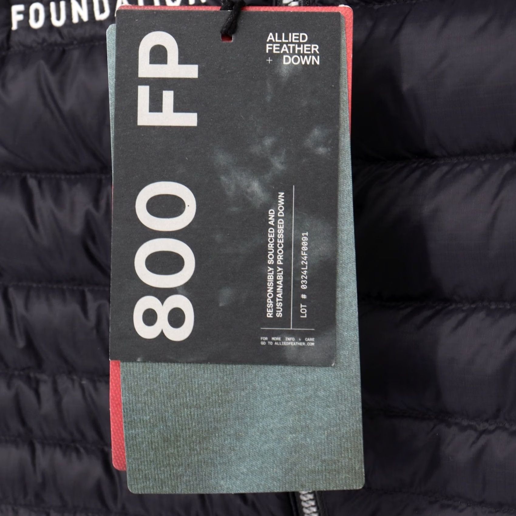 Cotopaxi VINTAGE Cotopaxi Fuego Down Vest Womens S Black 800 Fill 49ers Foundation? Size S / US 4 / IT 40 - 5 Thumbnail